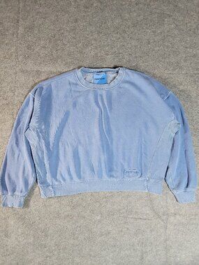 Pantone x Forever 21 Light Baby Blue Boxy Cropped Oversized Crewneck Sweatshirt